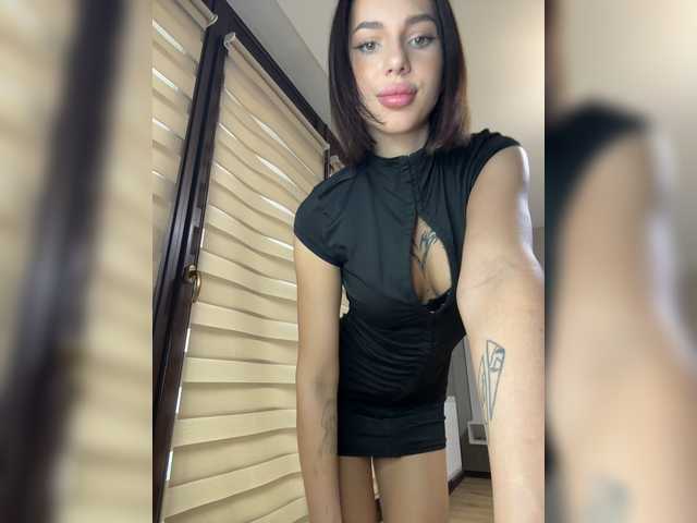 BabyDarii live cam on BongaCams