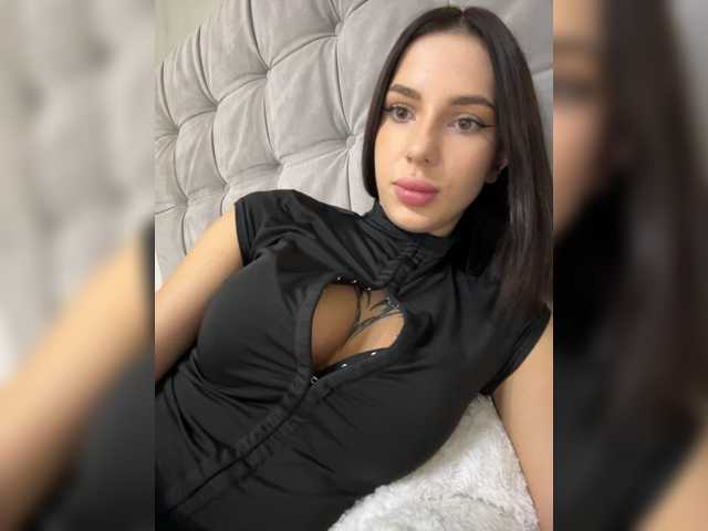 BabyDarii live cam on BongaCams