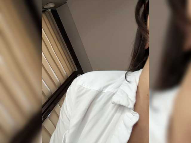BabyDarii live cam