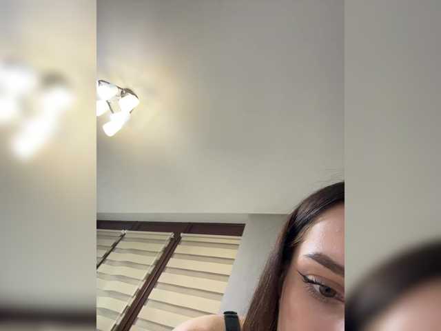 BabyDarii live cam on BongaCams