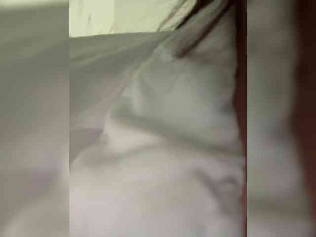 BabyDarii webcam