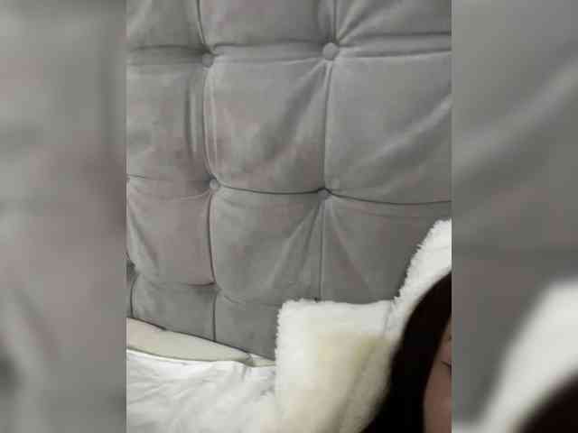 BabyDarii webcam