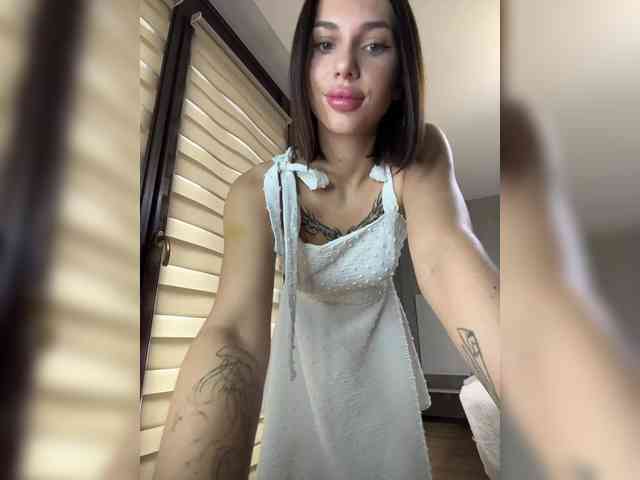 BabyDarii webcam