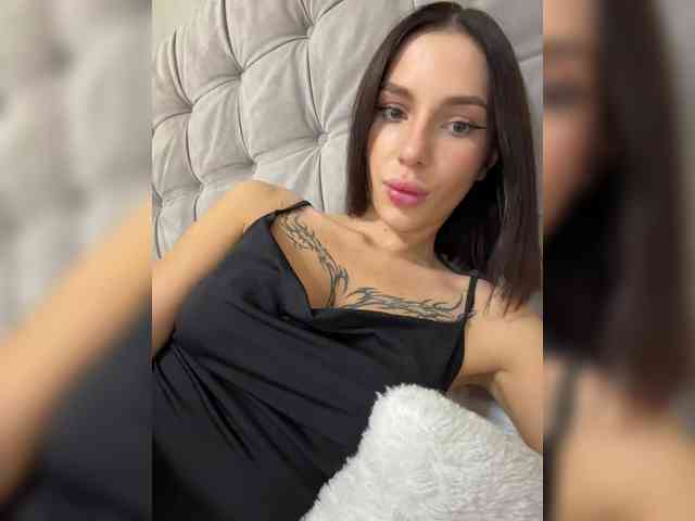 BabyDarii webcam