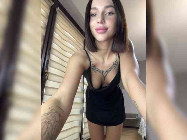 BabyDarii webcam