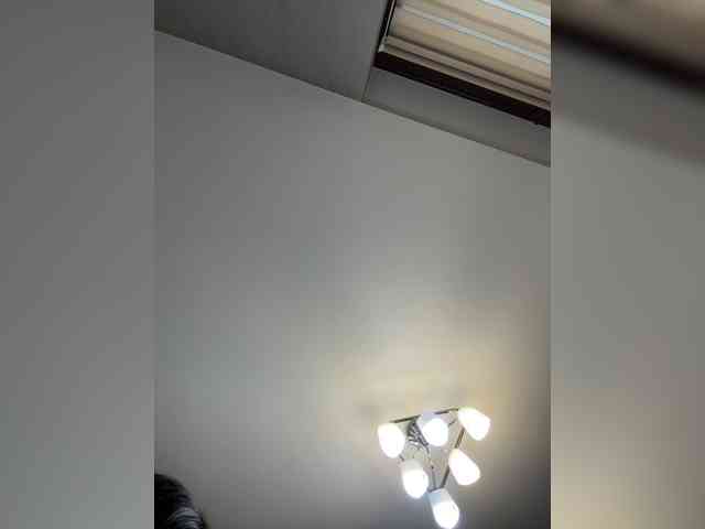 BabyDarii webcam