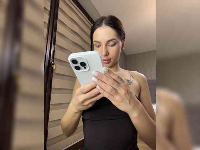 BabyDarii webcam