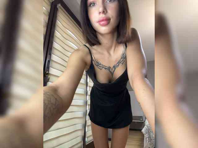 BabyDarii webcam
