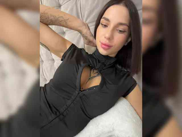BabyDarii webcam