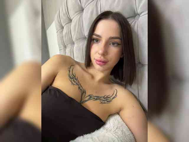 BabyDarii webcam