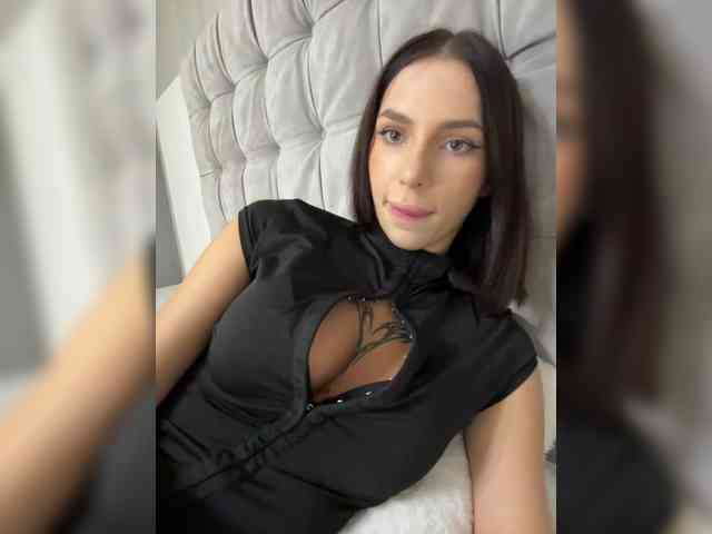 BabyDarii webcam