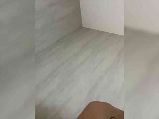 BabyDarii webcam