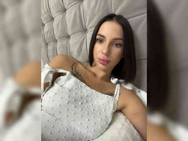 BabyDarii webcam