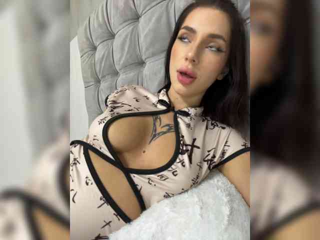BabyDarii webcam