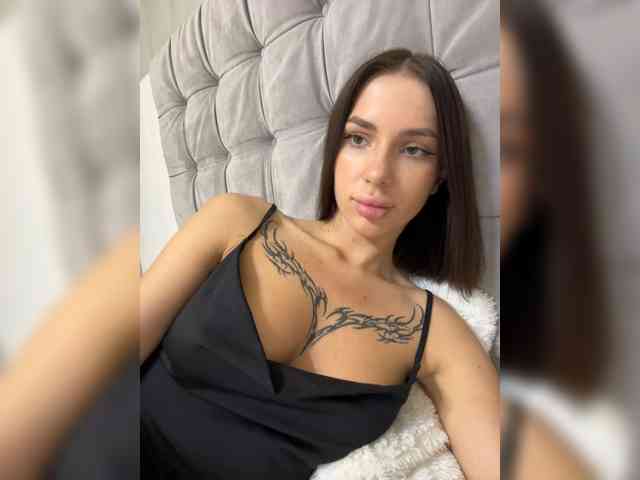 BabyDarii webcam