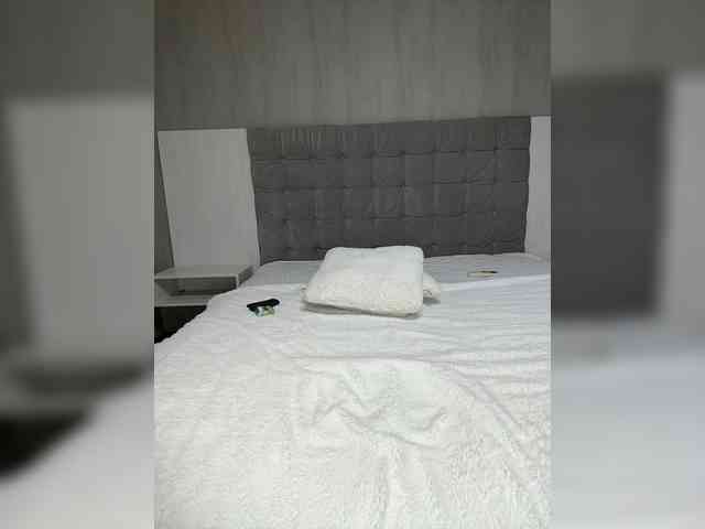 BabyDarii Sex Cam Show