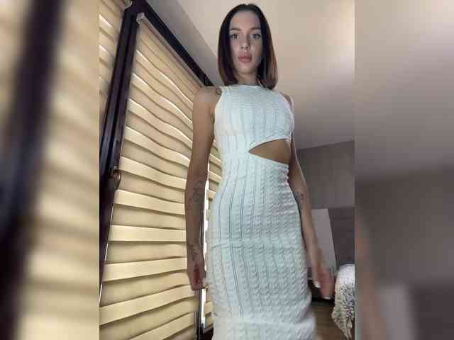 BabyDarii Sex Cam Show