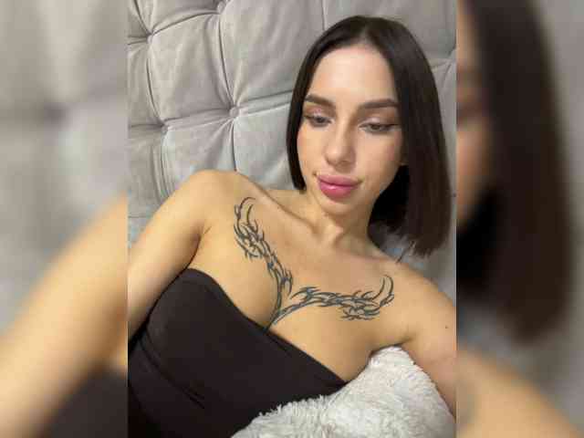 BabyDarii webcam