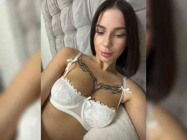 BabyDarii webcam