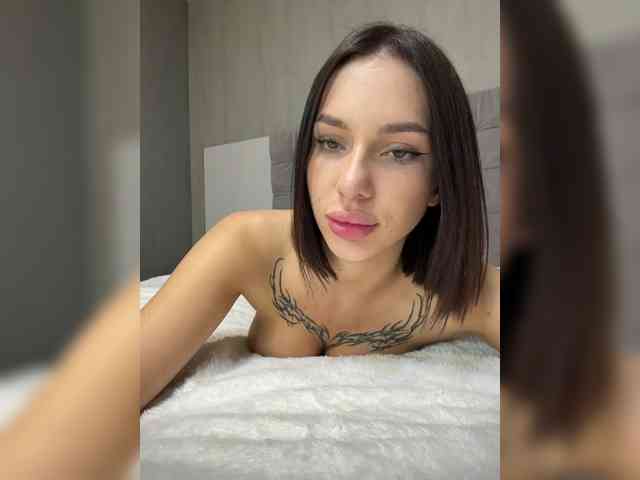 BabyDarii webcam