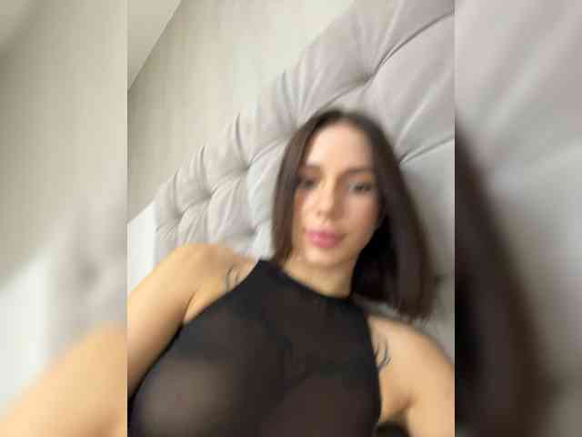 BabyDarii webcam