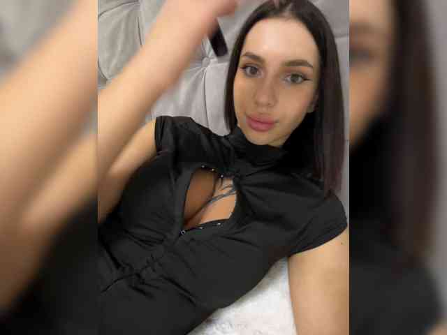 BabyDarii webcam