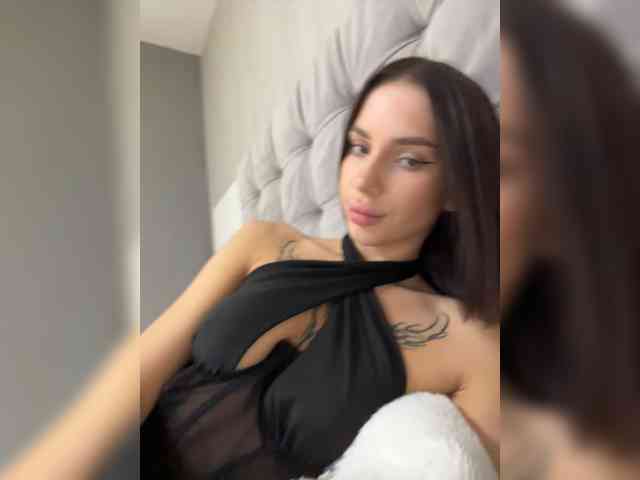 BabyDarii webcam