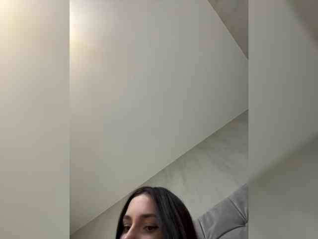 BabyDarii webcam