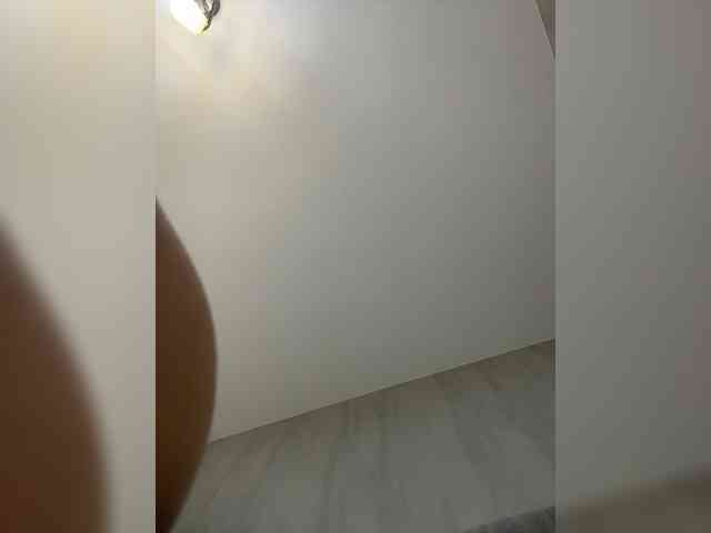 BabyDarii webcam