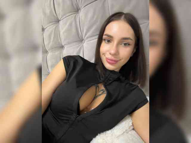 BabyDarii webcam