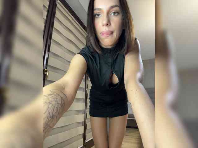 BabyDarii webcam