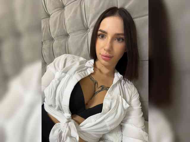 BabyDarii webcam