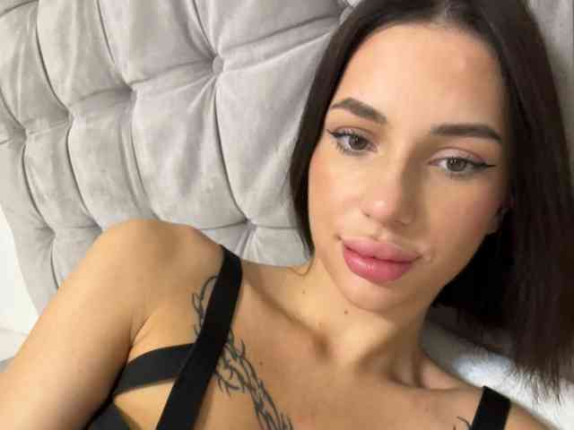 BabyDarii webcam