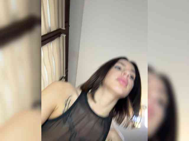 BabyDarii webcam