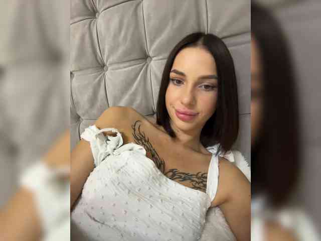 BabyDarii webcam