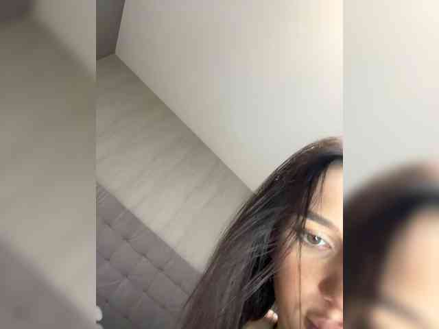 BabyDarii webcam