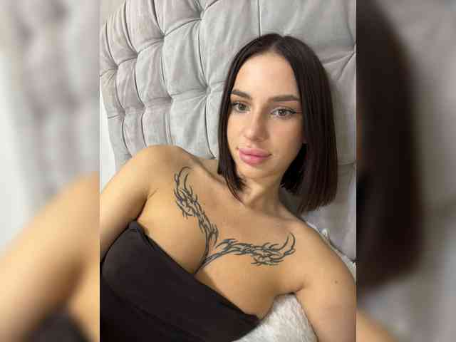 BabyDarii webcam