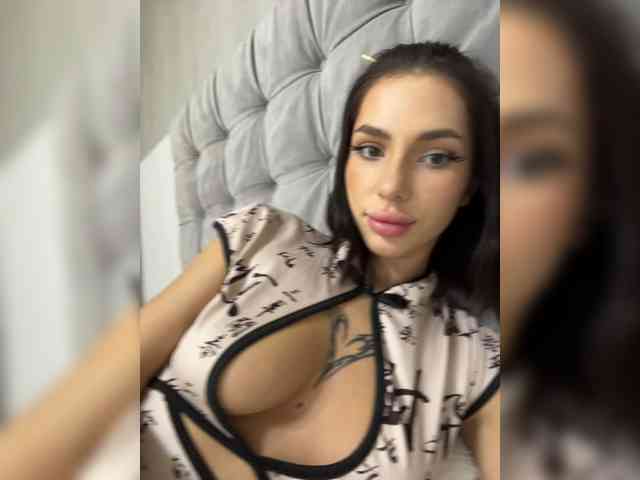 BabyDarii webcam