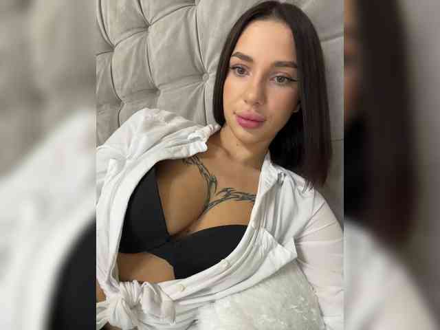 BabyDarii webcam