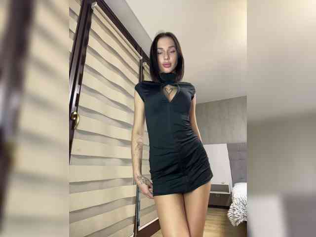 BabyDarii Sex Cam Show
