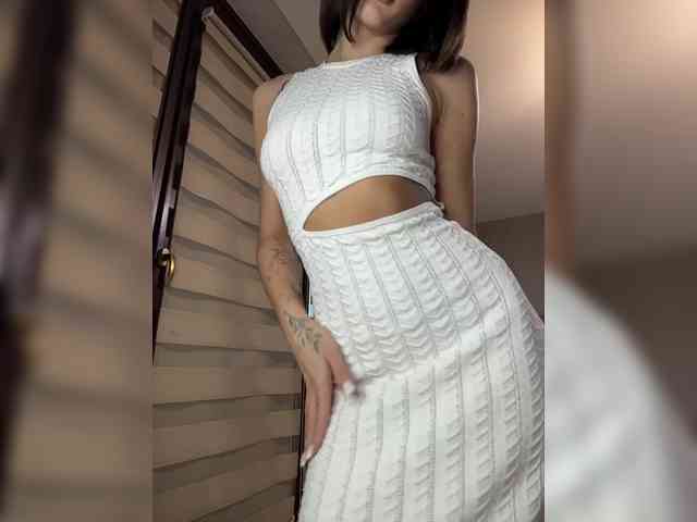 BabyDarii Sex Cam Show