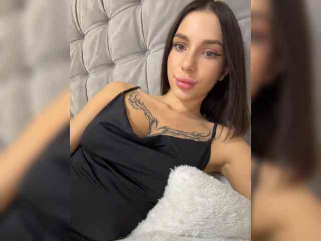 BabyDarii webcam