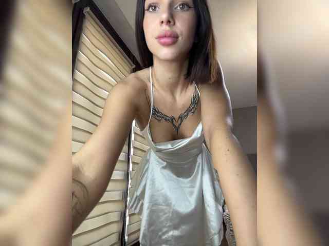 BabyDarii webcam