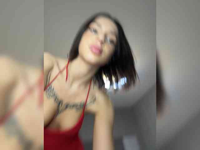 BabyDarii webcam