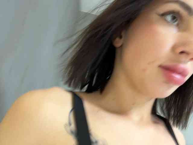 BabyDarii webcam