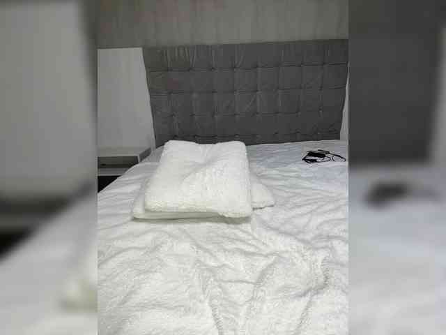 BabyDarii Sex Cam Show