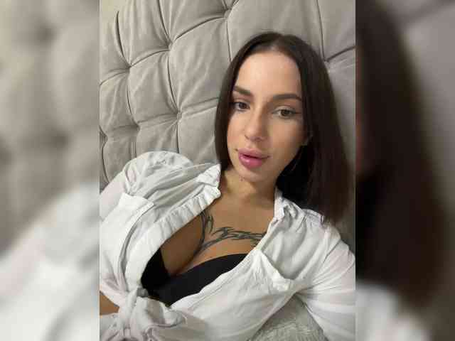 BabyDarii webcam