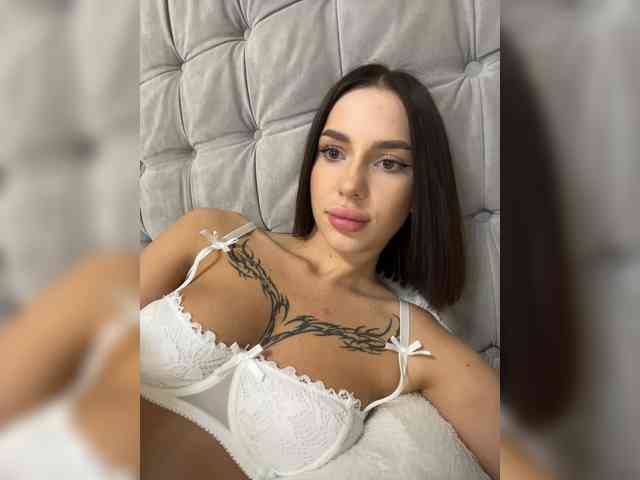BabyDarii webcam