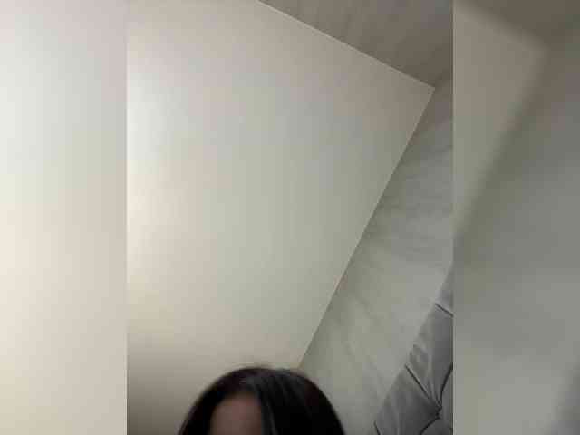 BabyDarii webcam