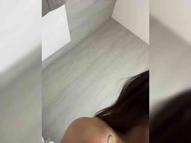 BabyDarii webcam